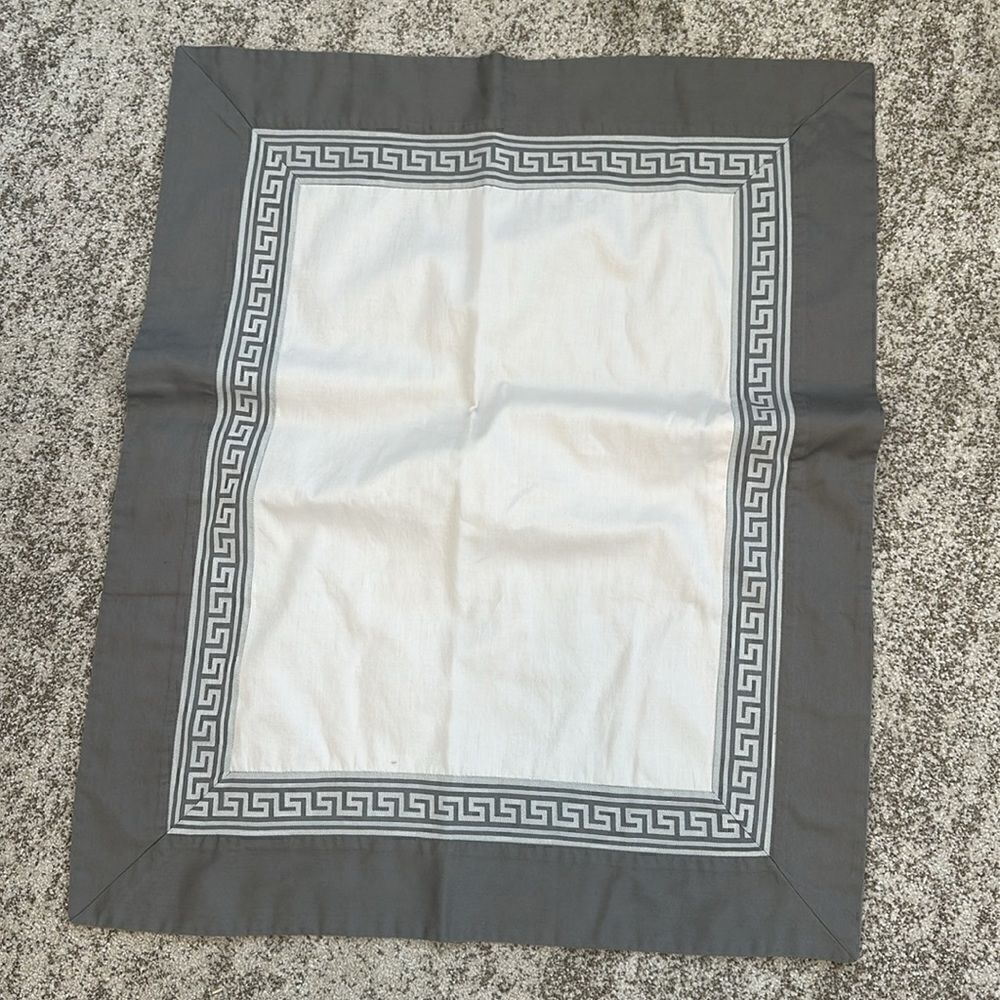 Wamsutta Queen Bed Sham Cover